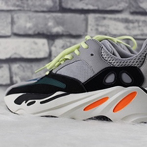 椰子700 年轻的时候总是以为人生很长,其实呢